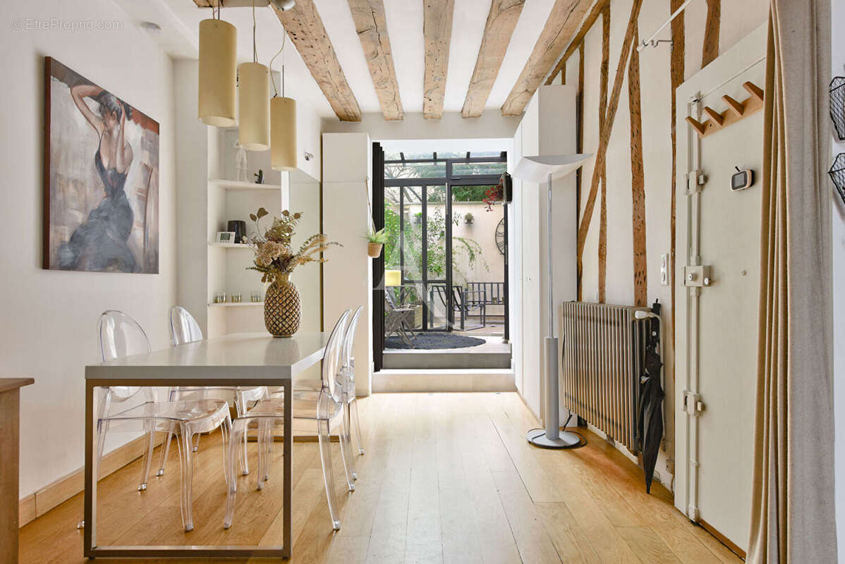 Appartement à PARIS-5E