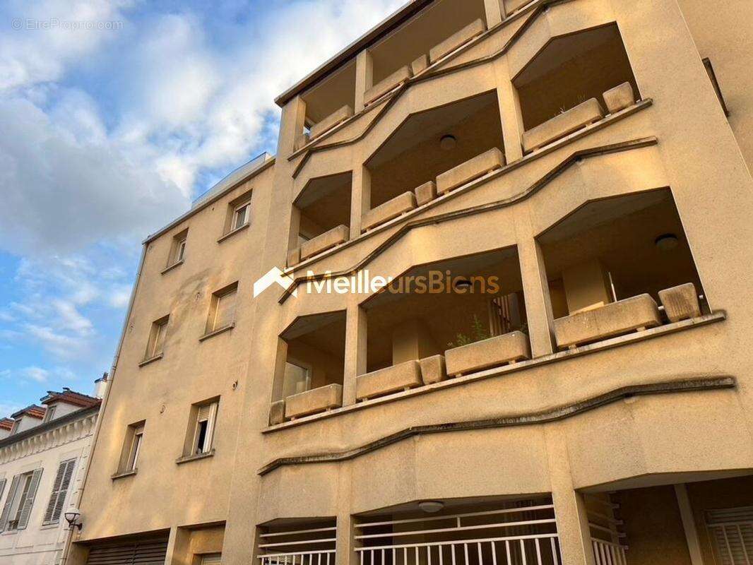 Appartement à CHOISY-LE-ROI