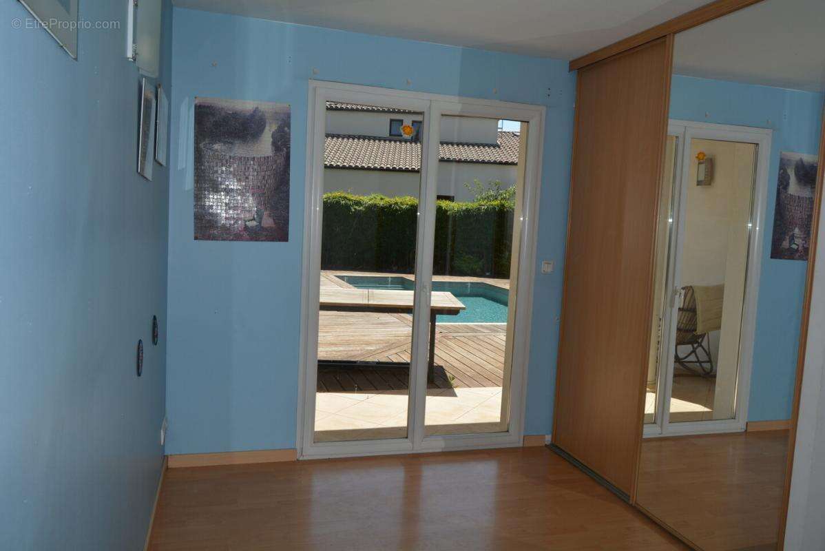 Maison à VILLENEUVE-LES-MAGUELONE