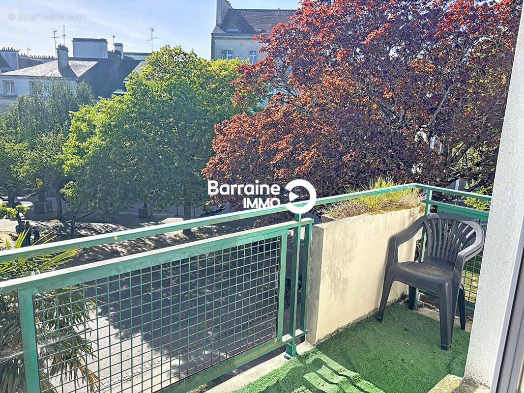 Lorient centre - appartement t2 avec balcon au dernier etage - photo 2