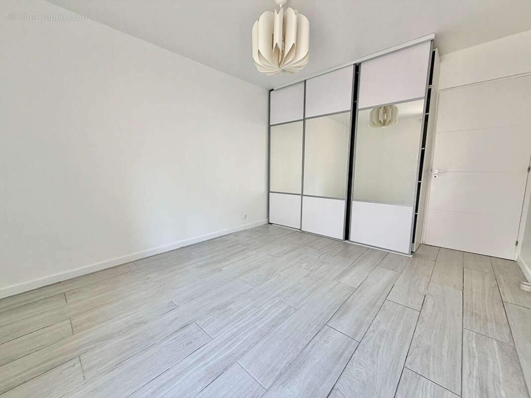 Appartement Sartrouville 2 pièce(s) 54 m2 - photo 4