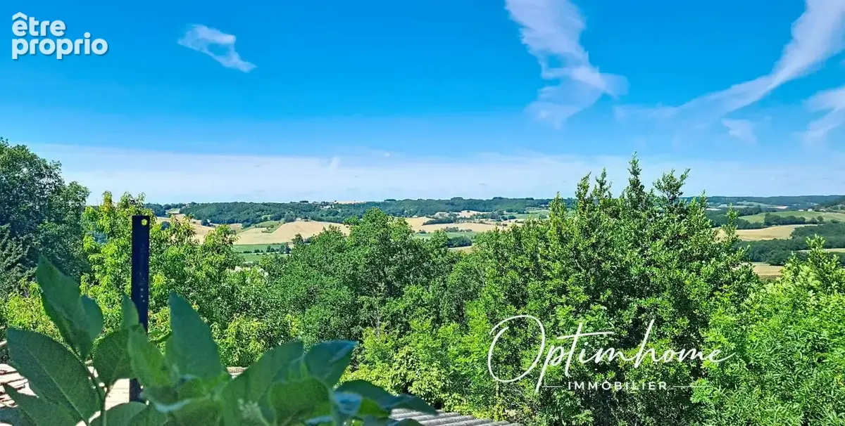 Maison de 223 m² avec vue dominante - photo 7