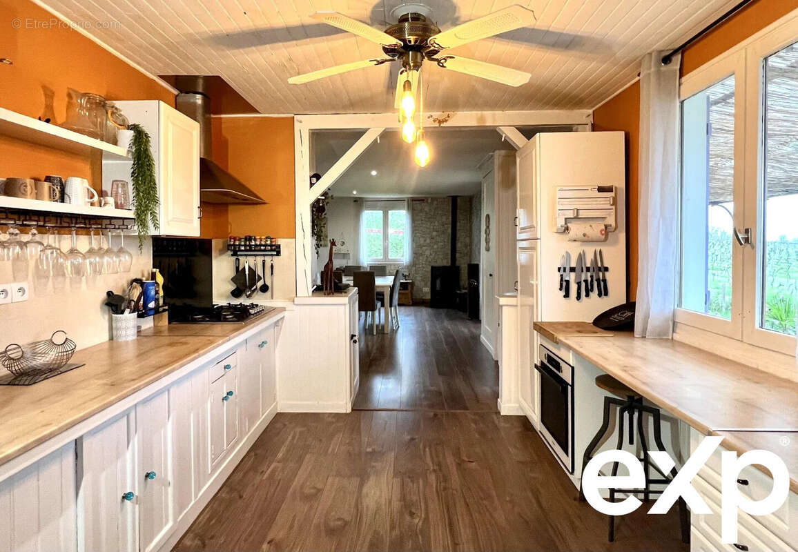 Maison à SAINT-LAURENT-DES-VIGNES