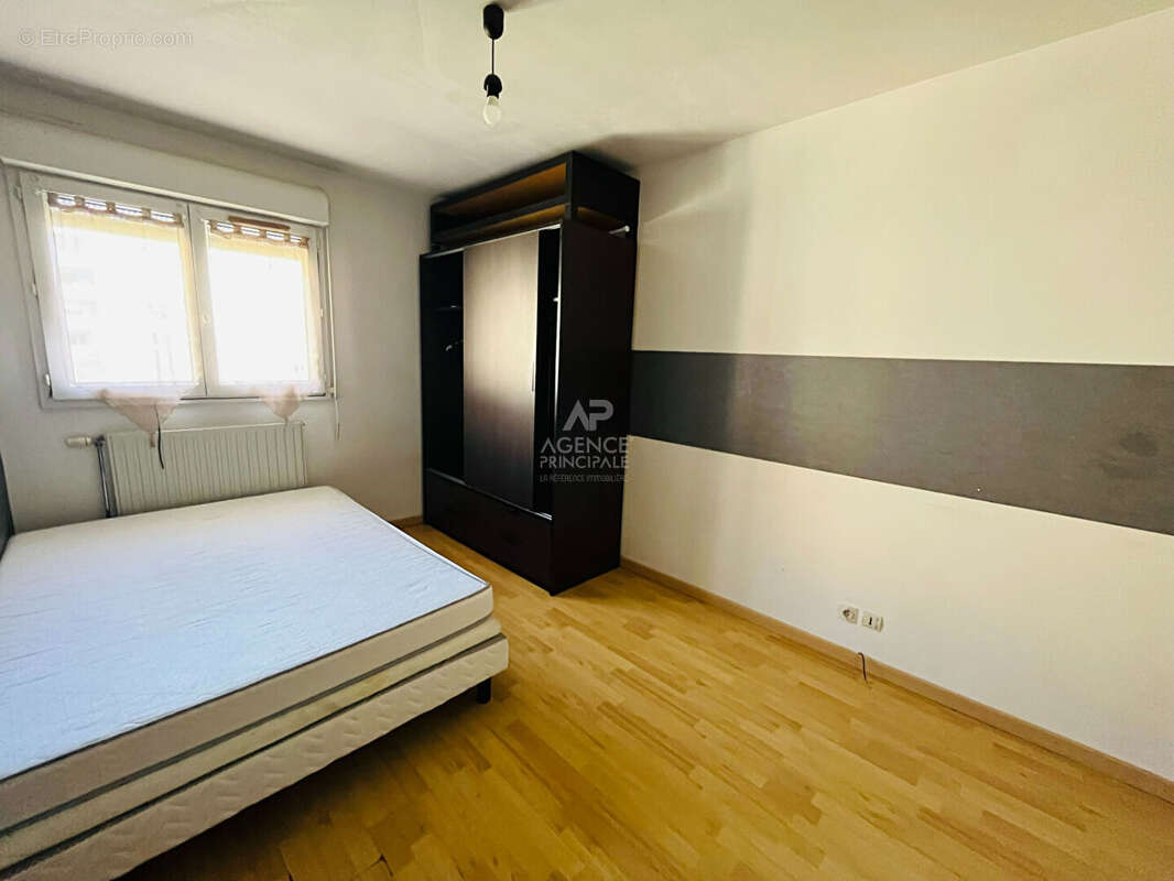 Appartement à COURDIMANCHE