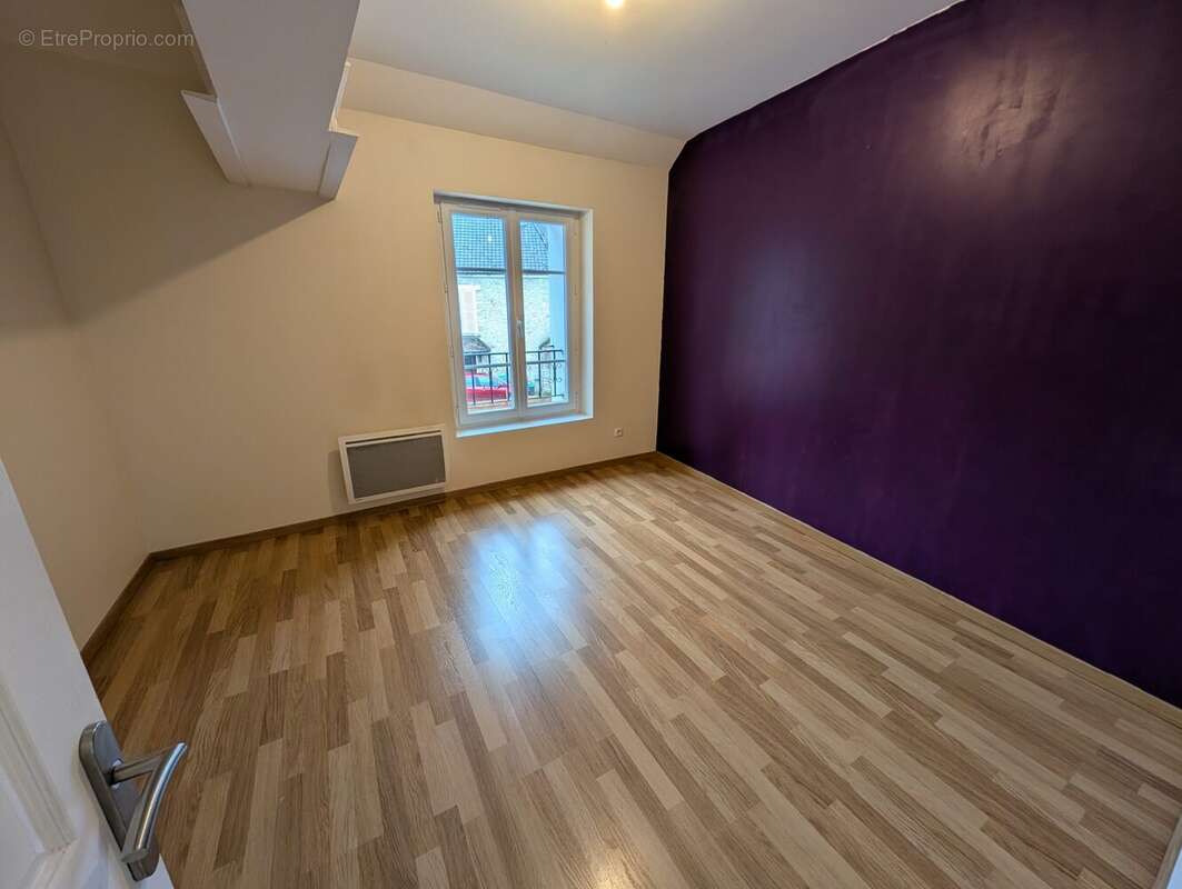 Appartement à VILLEPREUX