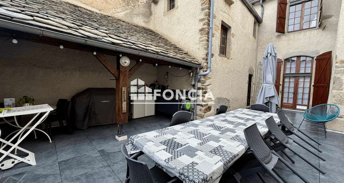 Maison à SAUVETERRE-DE-ROUERGUE