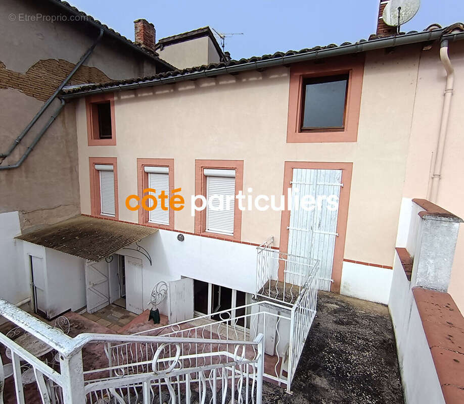 Maison à VERDUN-SUR-GARONNE