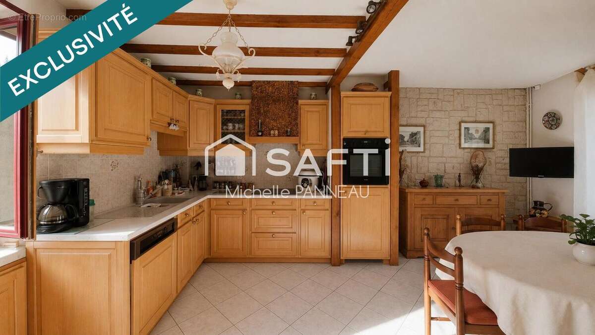 Maison 139 m² à Courcelles-La-Foret  - photo 3
