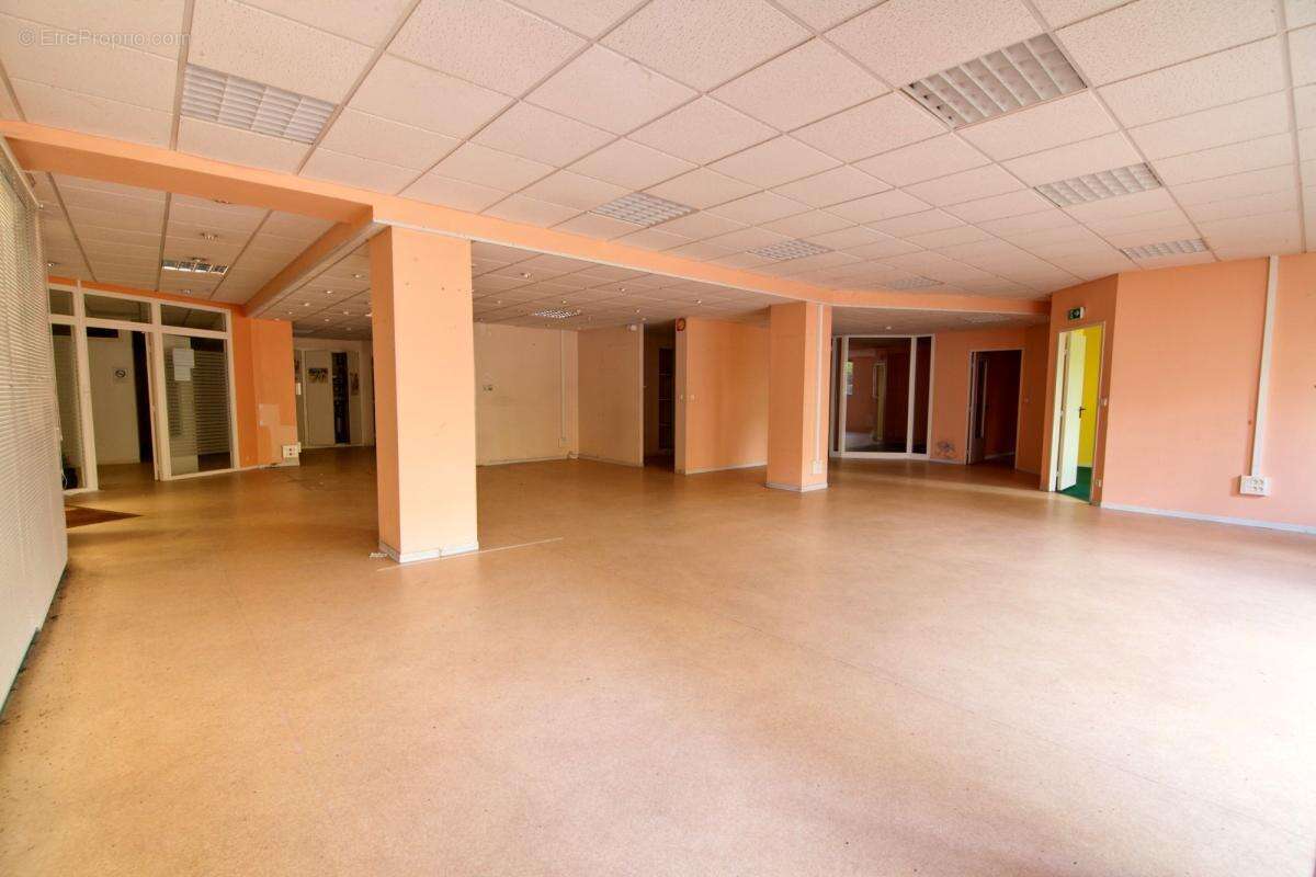 Bureaux - 311 m² - Vitry-le-François (51) - photo 7