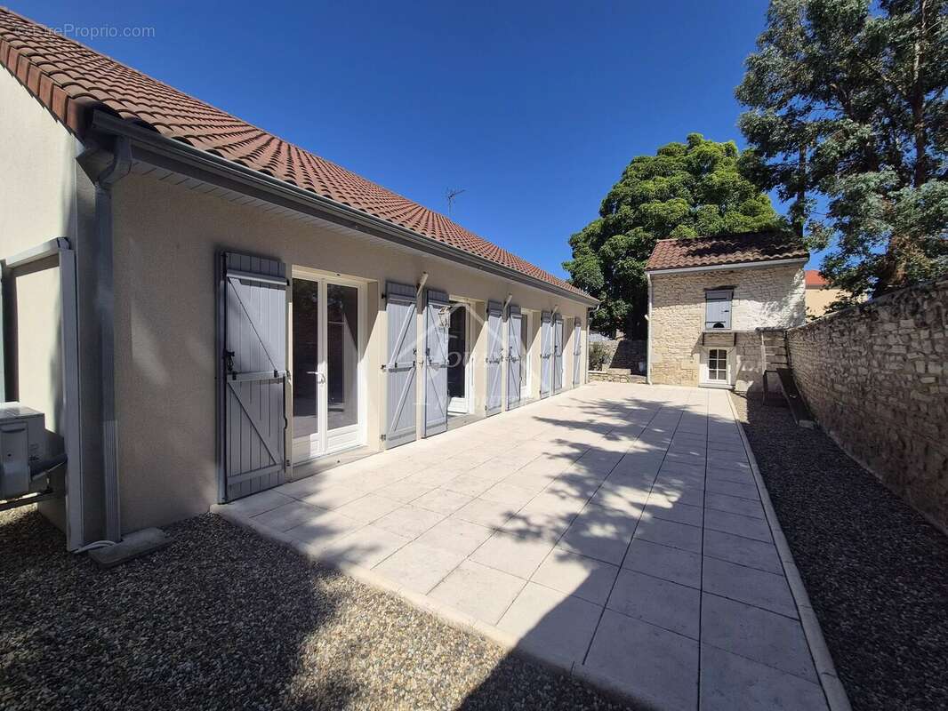 Maison à GANNAT