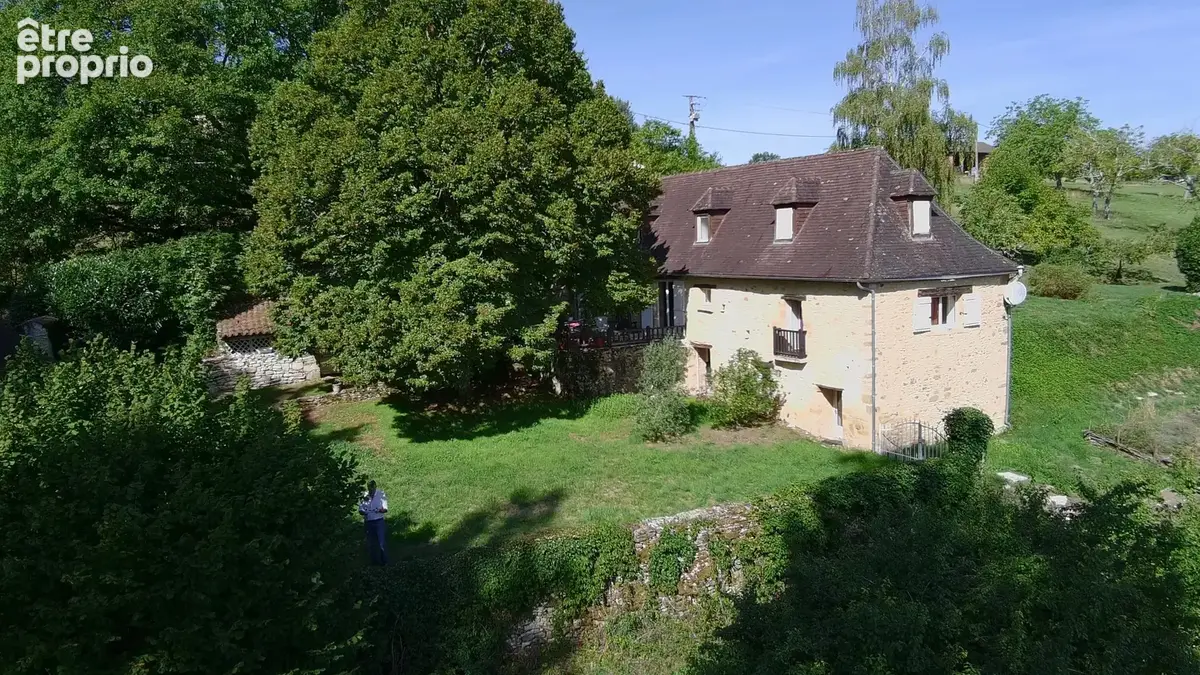 Charmante maison en pierre de 4 chambres avec grange et terrain - photo 14