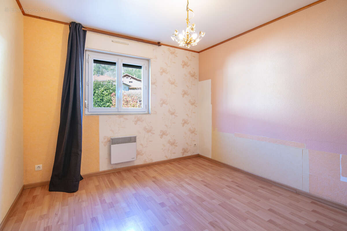 Maison à SAINT-PIERRE-D'ALLEVARD