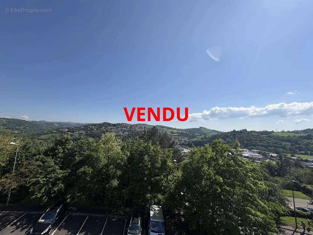 Appartement à SAINT-PRIEST-EN-JAREZ