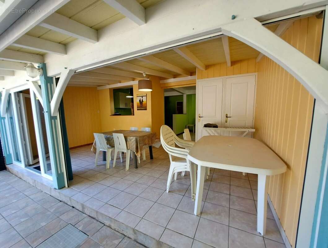 Maison à SAINTE-LUCE