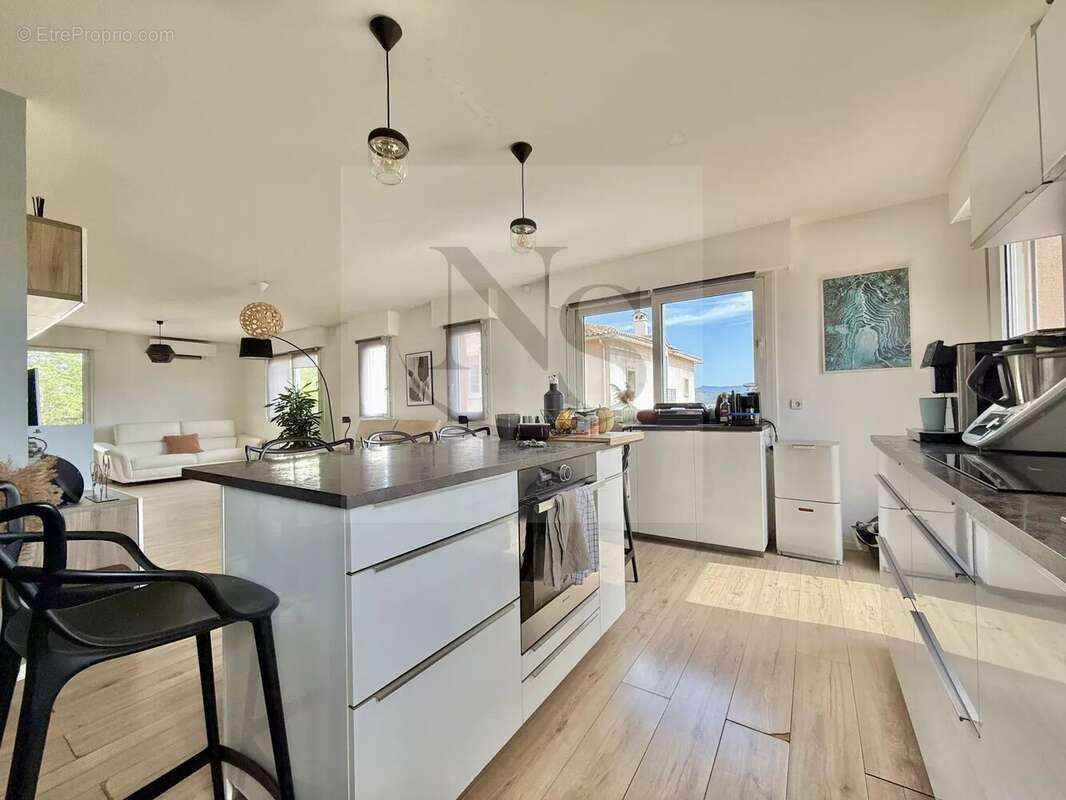 Appartement à AIX-EN-PROVENCE