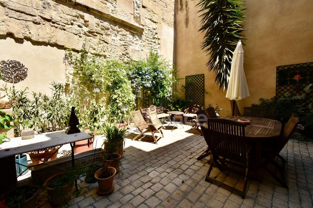 Maison à vendre 7 pièces TARASCON (13) - photo 3