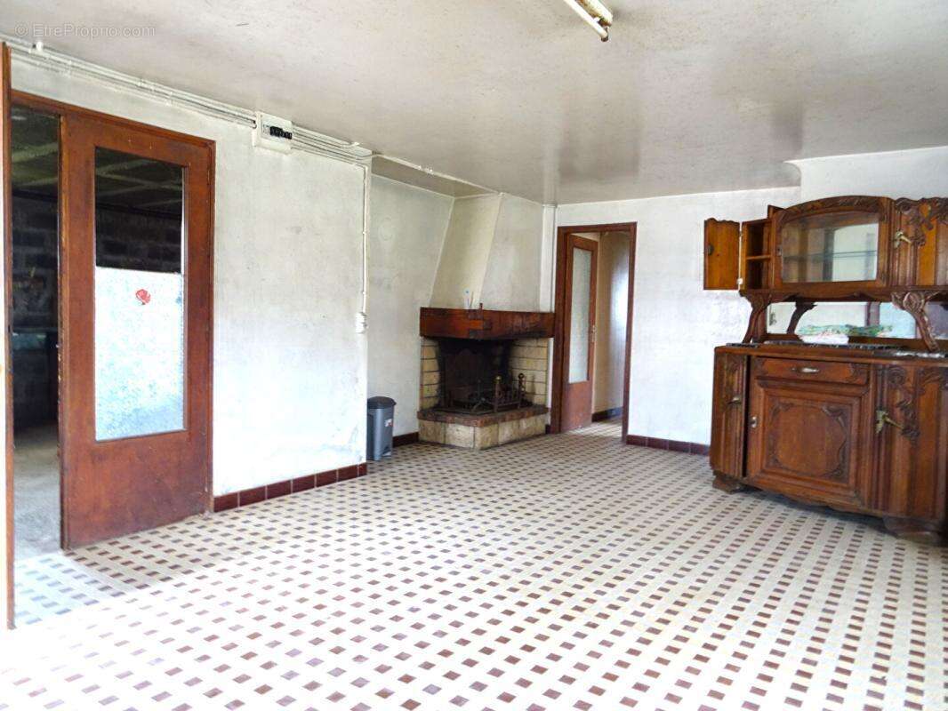 Maison à SAINTE-COLOMBE