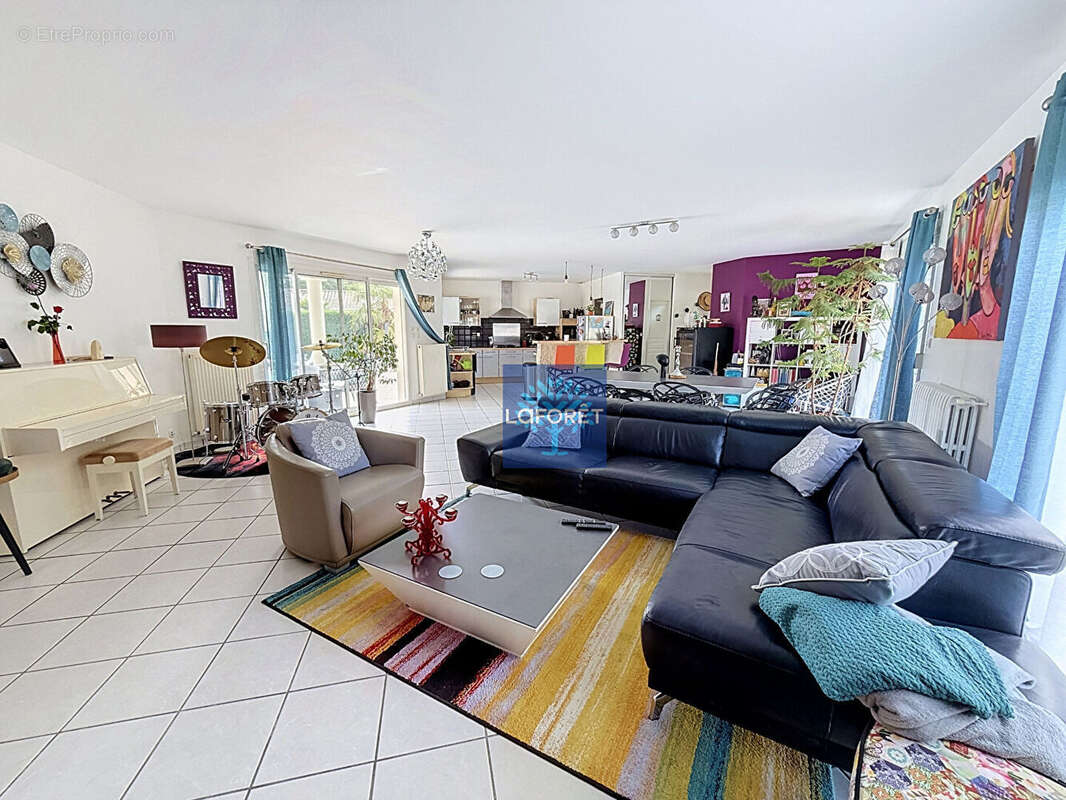 Maison Martignas Sur Jalle 5 pièces 150 m² - photo 4