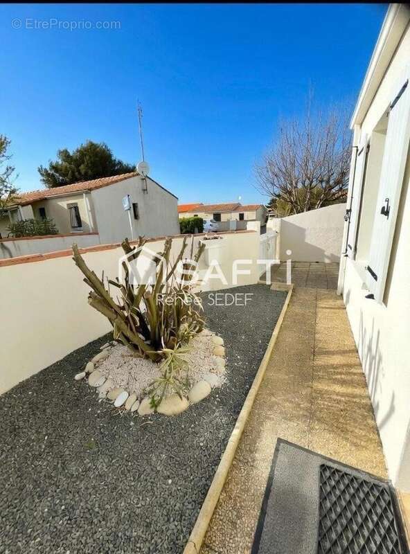 Photo 2 - Maison à LA BREE-LES-BAINS