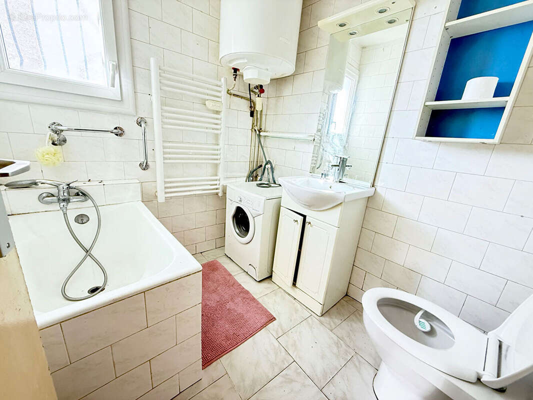 Maison à ENSUES-LA-REDONNE