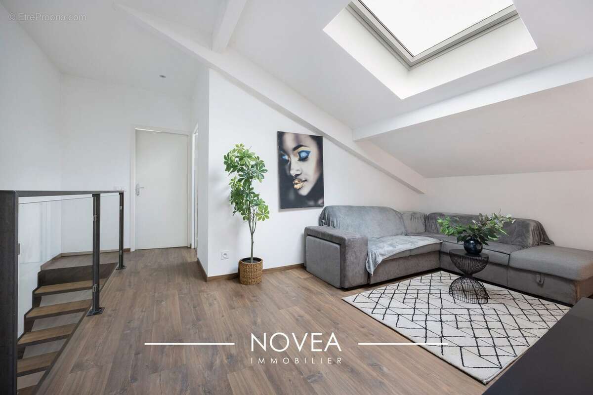 Maison à RILLIEUX-LA-PAPE