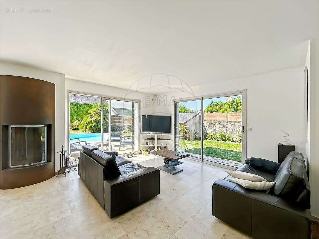 Maison 6 chambre(s) à vendre - photo 2