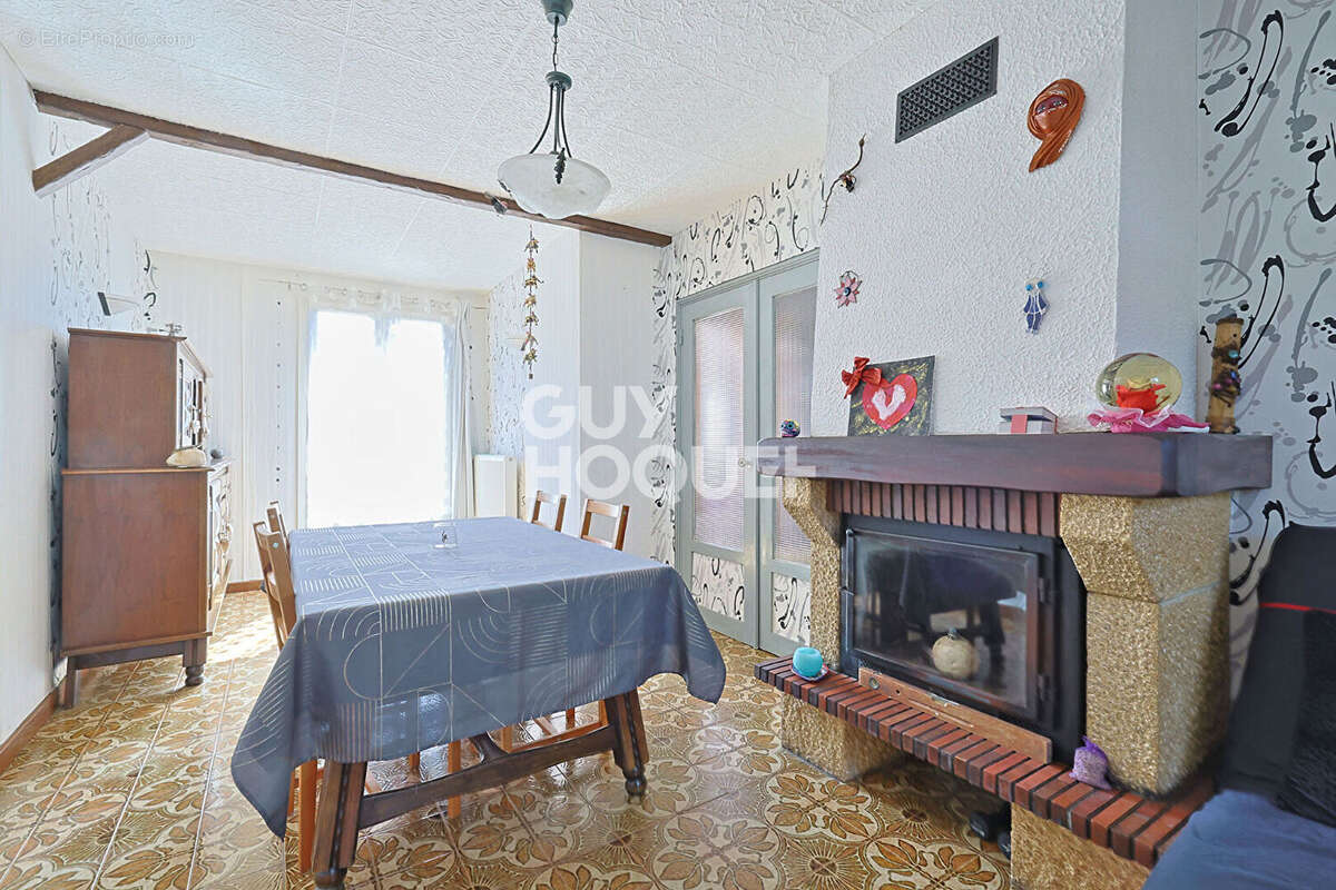 Maison à CHALIGNY