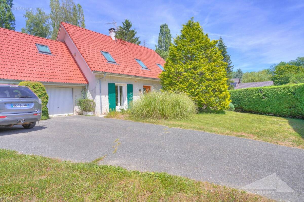 Maison à ECHENEVEX
