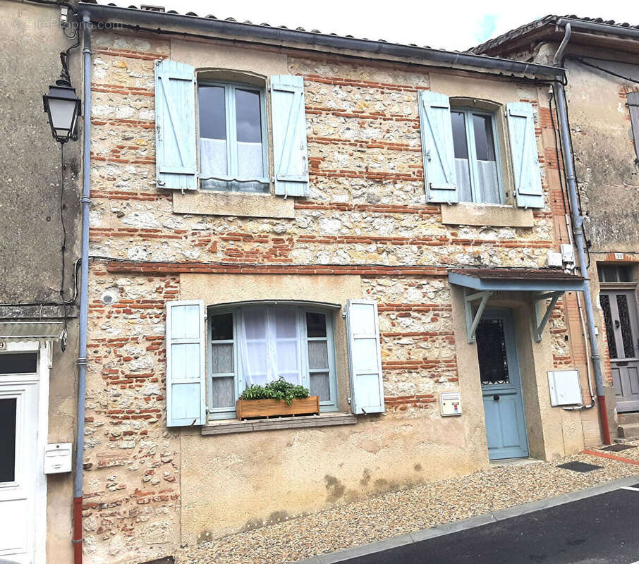 Maison à AUVILLAR