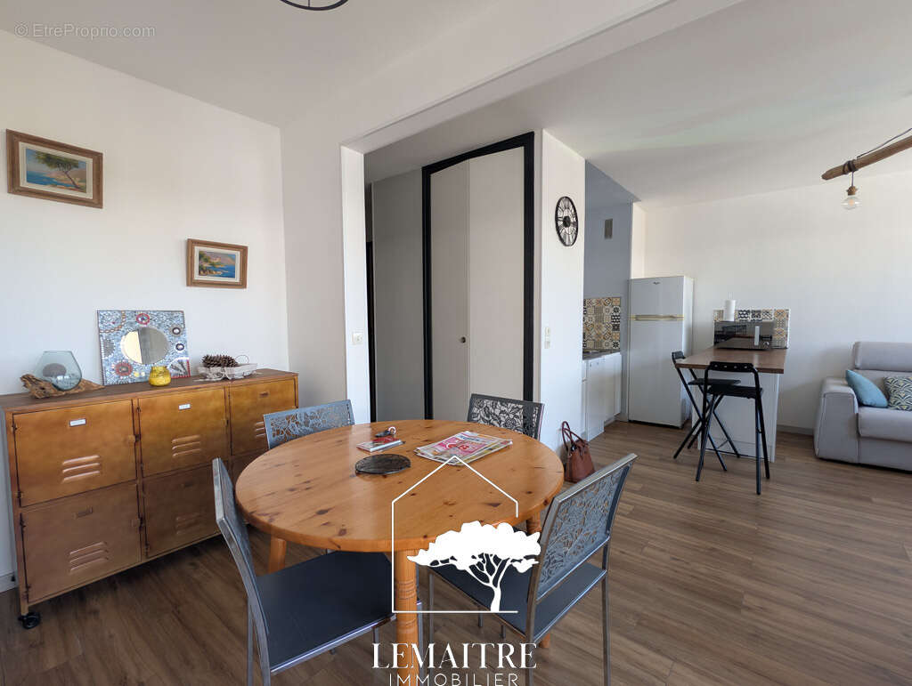 Appartement à LES MATHES
