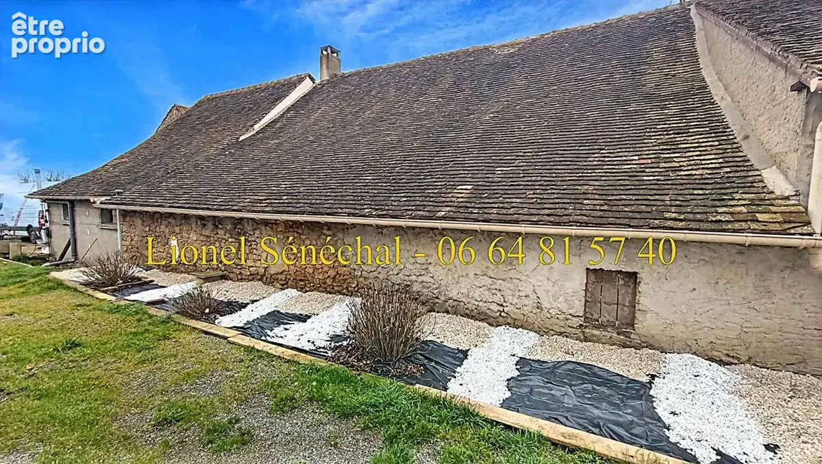 Longère rénovée et peu énergivore sans vis - à - vis avec des dépendances sur une parcelle de plus de 4 000 m2 - photo 17