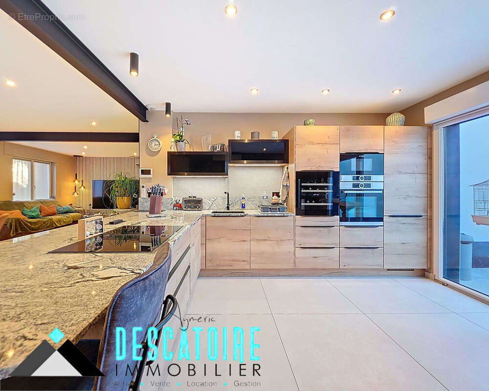 Maison à LA CHAPELLE-D&#039;ARMENTIERES