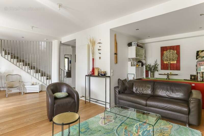 Appartement en triplex 6 pieces quartier du parc a saint-maur-des-fosses (94) - photo 8