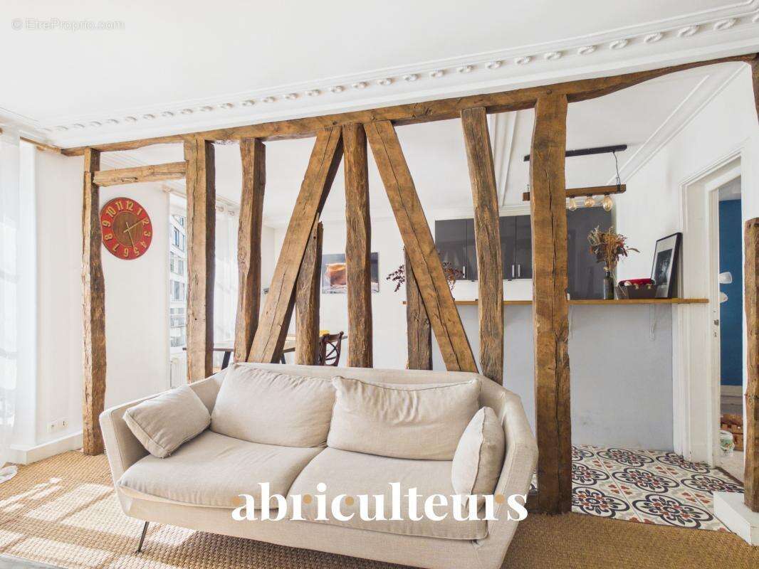 Appartement traversant en vente à Paris 18ème, limite Batignolles (75018) - photo 8