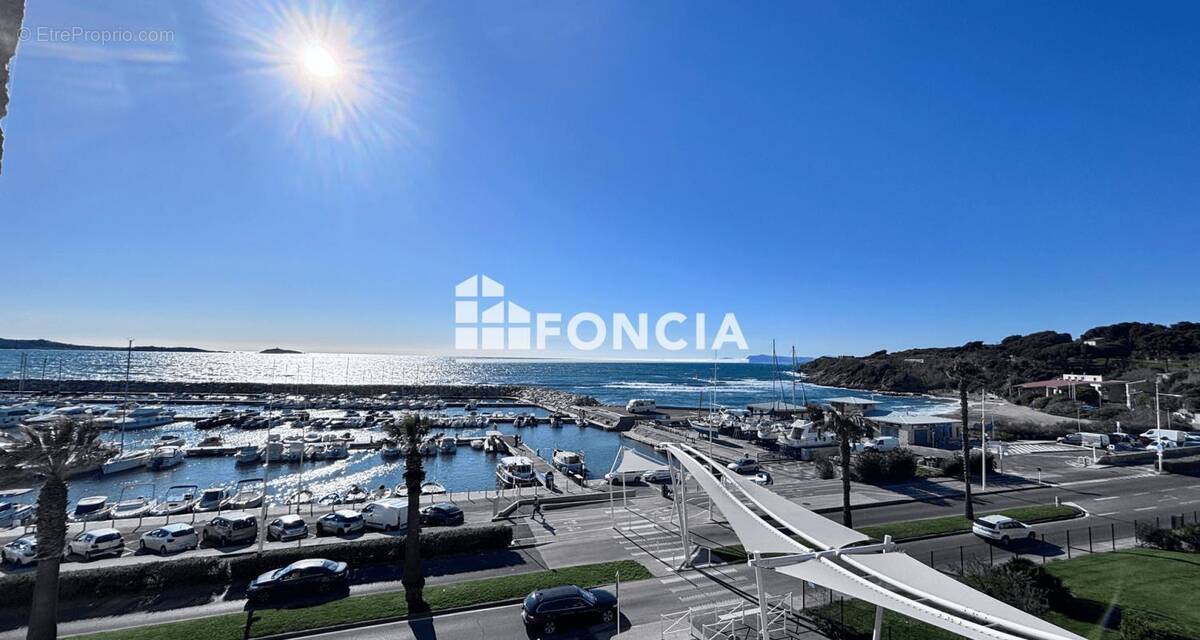 Appartement à SIX-FOURS-LES-PLAGES