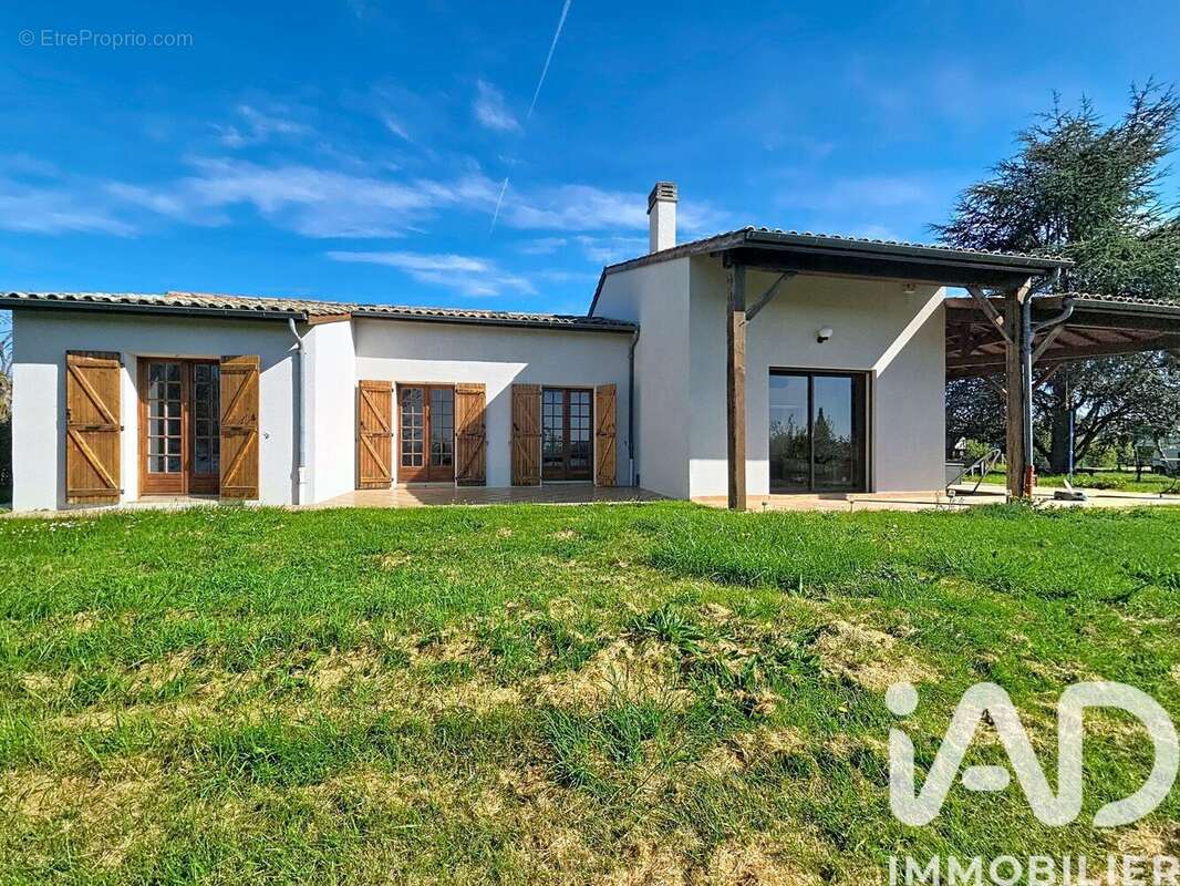 Maison 160 m² à Montestruc-Sur-Gers  - photo 4