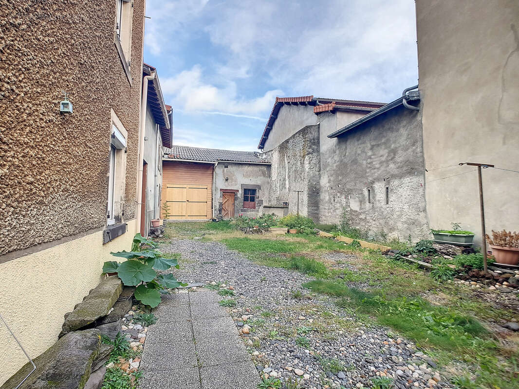 Maison à CEBAZAT