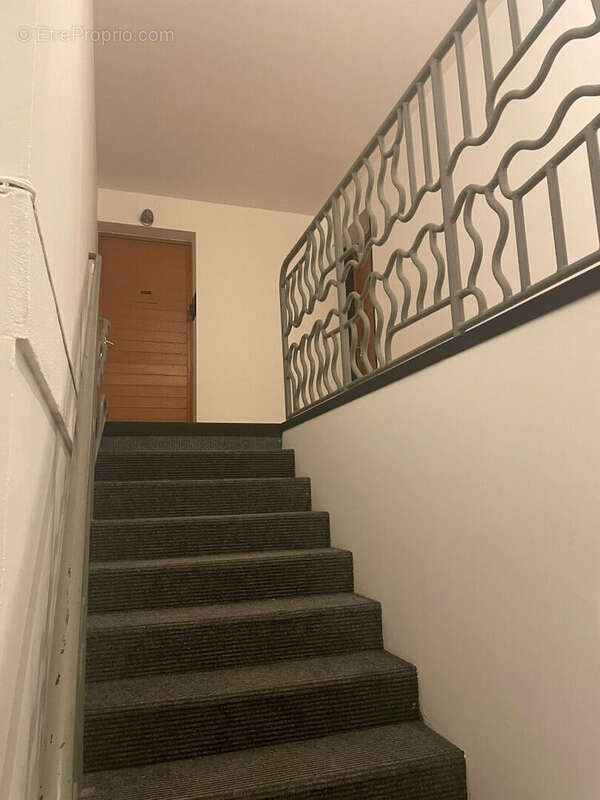 Appartement à MONTCEAU-LES-MINES