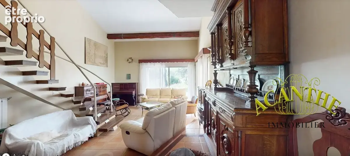 Maison 175 m² à Saint-Clement-De-Riviere  - photo 8