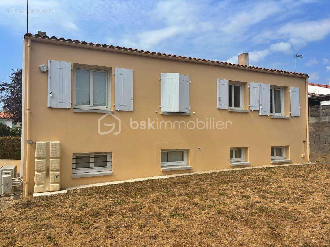 Maison spacieuse proche des commodités ! - photo 3