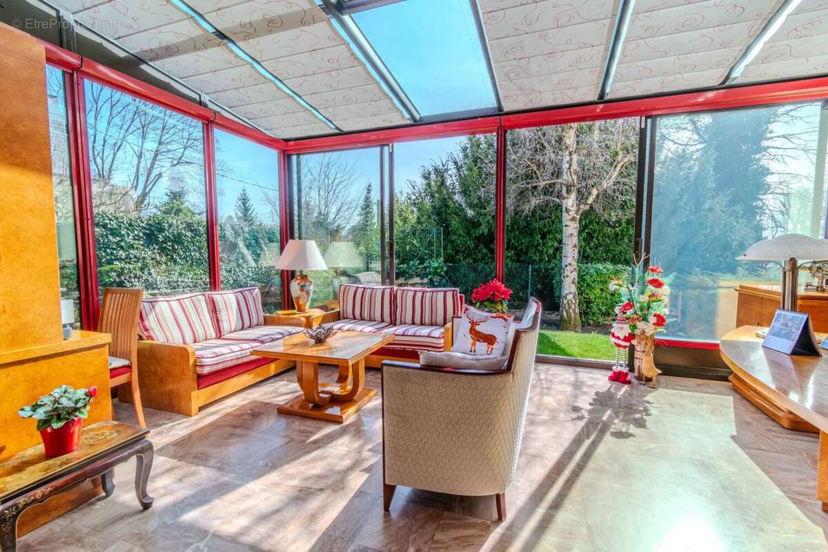 Maison à MONTMORENCY