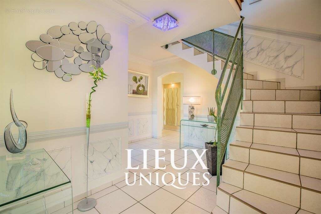 Maison à CHAILLES