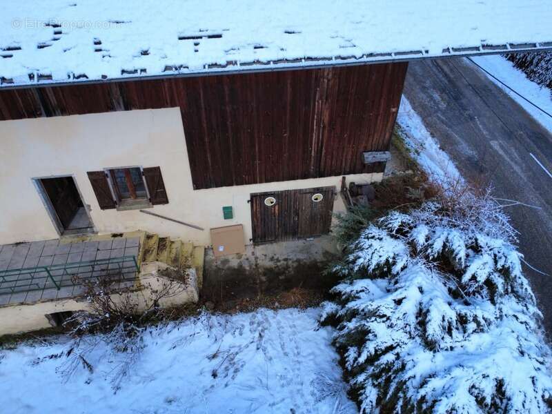 Maison à AILLON-LE-VIEUX