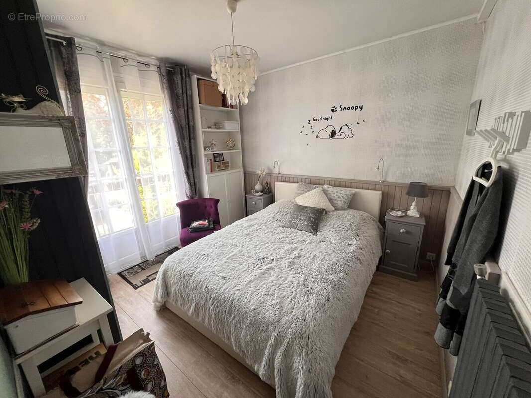 Maison à SAINT-CHERON