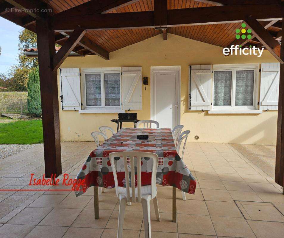 Maison à AIRE-SUR-L&#039;ADOUR