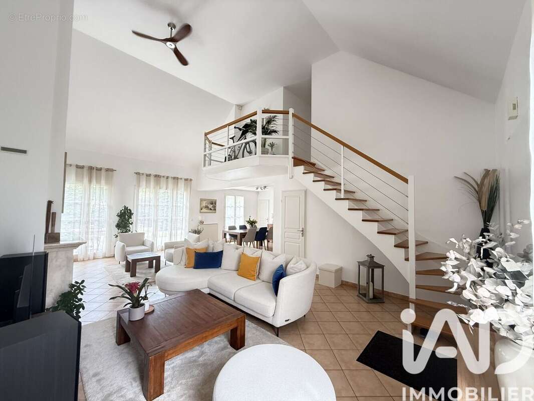 Photo 3 - Maison à CESSON