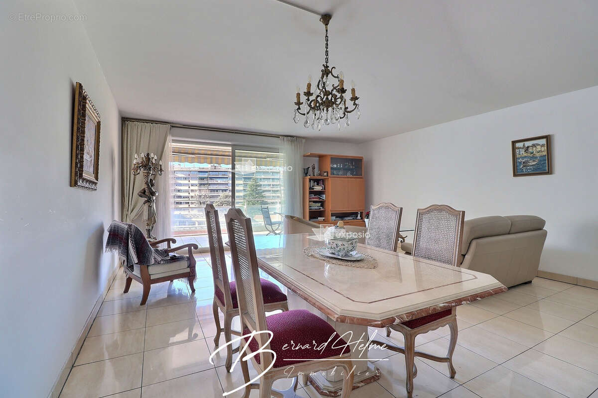 Appartement à MARSEILLE-8E