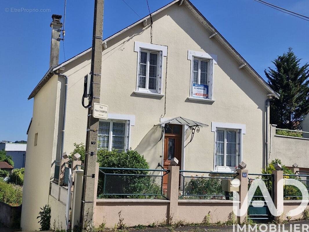 Photo 1 - Maison à LE MANS
