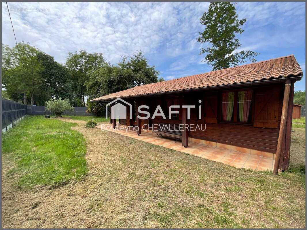 Photo 2 - Maison à HOURTIN