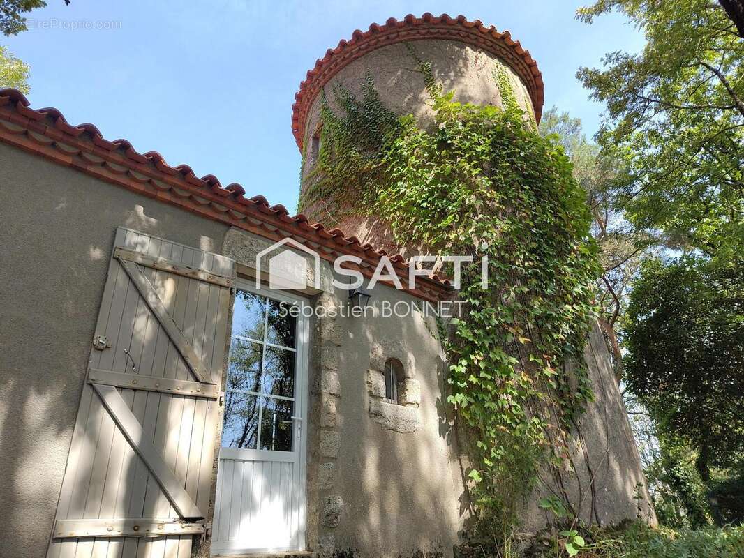 Photo 5 - Maison à CHATEAU-GUIBERT